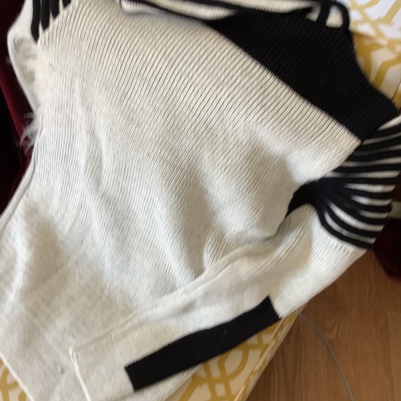 Men’s Sweater Hoodie - Picture 6 of 6